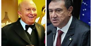 Átila Lins e Ademar Lins de Albuquerque recebem parabenização na Aleam