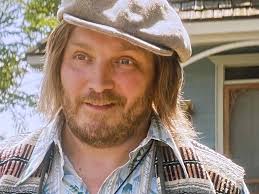 Can the three founders' bloodline time travel?