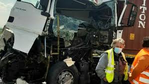 Leggi l'edizione digitale del giornale di sicilia. Incidente In A1 A Fidenza Tamponamento Tra Camion Un Morto Foto
