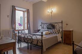 Tripadvisor has 17,404 reviews of citta di castello hotels, attractions, and restaurants making it your best citta di castello resource. Citta Di Castello Rooms Gastezimmer Citta Di Castello