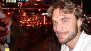 Paper money in 1890 and 1891. Biografia De Thomas Henry Berry Pareja De Monica Spear Fotos Lapatilla Com Linkis Com