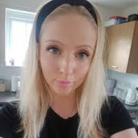 Alexandra Hamblin's Instagram, Twitter & Facebook