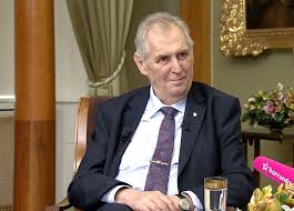 Politika, bysnys, šoubyznys a na druhé straně barikády ostřílený moderátor. Zeman Vystoupi V Ceskem Rozhlase Lifestylovy Rozhovor S Nim Povede Xaver Vesely Aktualne Cz