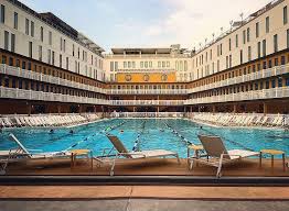 14 6 k mentions j aime 55 commentaires accidentallywesanderson sur instagram palais bourbon paris france wes anderson paris