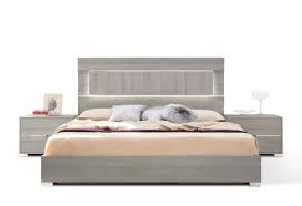 Modrest ethan italian modern grey bed. Buy Vig Modrest Ethan King Platform Bedroom Set 3 Pcs In Gray Wood Veneers Online