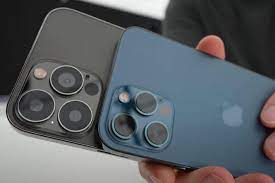 September 14 (that's today) is likely when we'll hear about the iphone 13. Njrprgl6gxjom