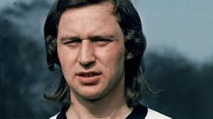 Auf Augenhöhe mit Overath": Kinofilm huldigt tragischen Helden Flohe