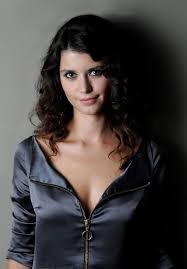 Юная анастасия попала в гарем ахмеда i из греции. Beren Saat Actor Cinemagia Ro