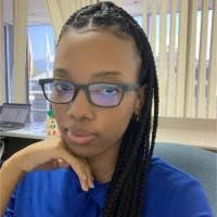 100+ perfiles de «Coker»