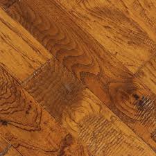 Olde Worlde Hickory 1 2 Thick X 5 Wide X Varying Length Engineered Hardwood Flooring Hickory Hardwood Floors Hardwood Floors Hardwood