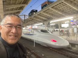 Se fue Daniel Colucci al cielo. En época de pandemia mi pequeño local  estaba a punto de cerrárse... Algo tenía que hacer... Hice las programas de  YouTube y busqué el apoyo. Daniel