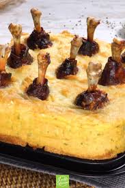 Herzhafter Kuchen Mit Hahnchenkeulen Und Kartoffelpuree In 2020 Herzhafte Kuchen Hahnchenkeulen Lecker Schmecker Rezepte