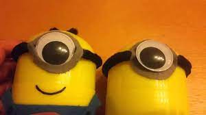 Anleitung für minions zum selber basteln. Minions Basteln Aus Maxi U Eiern Anleitung Youtube