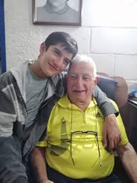 No sé si ya había publicado esta foto aqui. El es mi papá Olman Solano  dueño de "El tallercito", cuando tenía aproximadamente 2 años, 1943 allá en  Paraíso de Cartago.