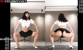블랙핑크 리사 어른들의 비디오] Lisa twerking in mini skirt | SexCelebrity