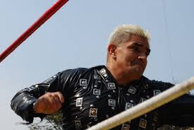 Игнасио по прозвищу начо был воспитан в мексиканском монастыре; Shocker Wrestler Wikipedia