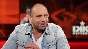 Daraufhin habe der schlagersänger den dreh trotz „stattlicher gage und der aussicht auf ein strafverfahren wegen. Qnlcb Zcydwpvm