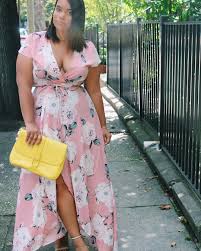 Pin On Beautiful Women With Curves