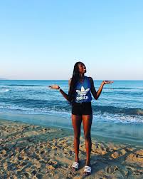 Please only use it for a guidance and paola egonu's actual income may vary a lot from the dollar amount shown above. Paola Egonu S Feet Wikifeet