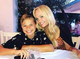 Emma lee bunton (born 21 january 1976) is an english radio and television presenter, singer, songwriter and actress. Emma Bunton Shares Emotional Video Of Son Starting Big School Hello