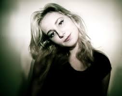 Oceans of light envelop me.