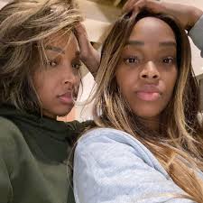 Look at Malika & Khadijah