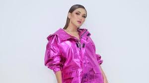 We shared about actress nagita slavina. Viral Ayu Ting Ting S Awkwardness When She Met Nagita Slavina At The Atta Aurel Wedding