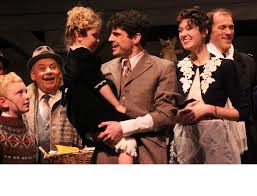 Warren Gerds/Critic at Large: Review: 'It's a Wonderful Life' Embraces  Famed Story in Manitowoc