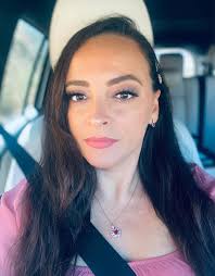 Shari Laverde (@shari.ortiz.75) • Facebook