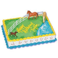 Horses Cake Topper By Bakery Crafts 8 90 Plastic Horse Toys Cake Topper 3 Horses And 3 Fences Create A Horse Birthday Cake Horse Cake Toppers Horse Cake