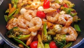 Recette Saute De Crevettes Et Legumes Food Seafood Recipes Healthy Recipes