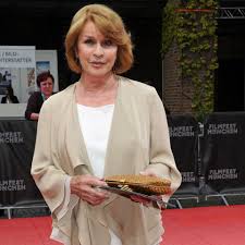 Senta berger (born 13 may 1941) is an austrian film, stage and television actress, producer and author. Senta Berger Starportrat News Bilder Gala De