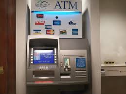 Leggi i report che illustrano come atm ha gestito l'emergenza coronavirus. Houston Has Highest Atm Fees For Out Of Network Withdrawals Houston Public Media