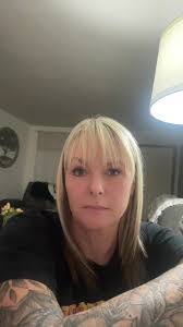 Renee Thelen's Instagram, Twitter & Facebook