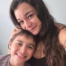 Jasmin Blue's Instagram, Twitter & Facebook