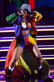 Diana ross proved that age is just a number as she took to the stage at the grammys in celebration of her. Cardi B In Moschino By Jeremy Scott 2018 Grammy Awards Performance Fashionsizzle Cardi B Rapper Outfits Cardi B Photos