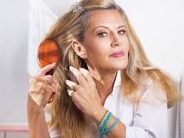 Murder-for-hire: This facialist to the stars spent a year in jail. Was she  set up?