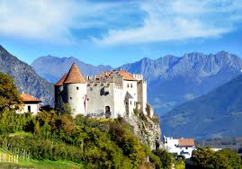 Kastelbell Castelbello South Tirol Italy Vinschgau Sudtirol Bilder