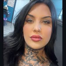 Witchy Pearl 🧙‍♀️🔮 #Inktober ‪🎨: @detodacor/Instagram‬