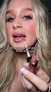 she loves a dark mauve #chanelbeauty #alixearle #chanelmakeup #lipswatch