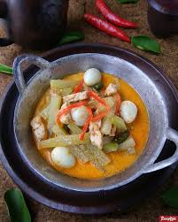 Sambal goreng tempe adalah hidangan 'rumahan' yang hampir selalu ada di meja makan. 5 Ragam Resep Olahan Labu Siam Enak Resepkoki