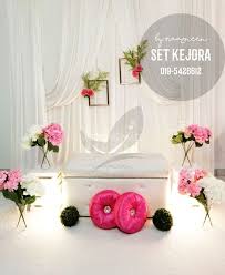 Pada b2b yg ada kekangan bajet,tp nak sgt bsanding or tmpt bgambr dgn family n kawan2, boleh lah sewa mini pelamin dgn kami.harga sewaan serendah dari rm300. Diy Mini Pelamin By Naazneen Weddingmate My