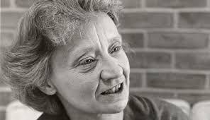 Elizabeth Mock's Instagram, Twitter & Facebook