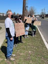Do you live in chalk hill, texas? March 20 Support Amazon Workers