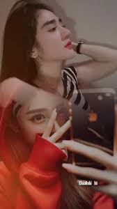 Overlay Lirik Lagu Aesthetic: Yang Penting Happy