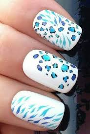 Nov 23, 2020 · these spring nail designs are for all of the pattern lovers out there. Rainbow Leopard Print Nail Art
