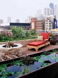 10 Idees Pour L Amenagement De Balcon Ou Toit Terrasse Design Terrasse Sur Toit Terrasse Toit Idees De Patio