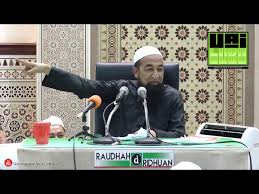 Maksudnya disini adalah menetapnya istri dan tinggal bersama suaminya. Tanggungjawab Suami Apa Sebenarnya Tugas Anda Sebagai Suami