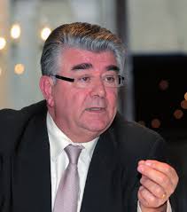 Avec Michèle Picard Soutenir téMoigner ParticiPer S'engager Voter