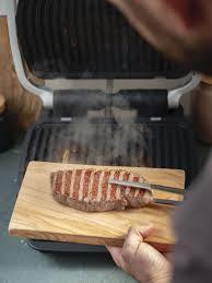 Tefal Optigrill Elite Rezept Fur Steak Mit Corn Salsa Und Gegrilltem Brot About Fuel Rezepte Hauptspeise Einfache Gerichte